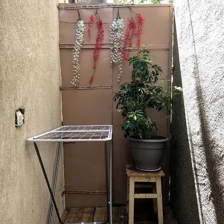 Unique Old Town 2min To And Harbour Private Entrance