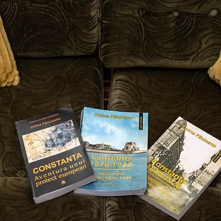 Solis M - Cosy Old Town Home With Ac Near The Beach And Harbour Private Entrance Konstanca