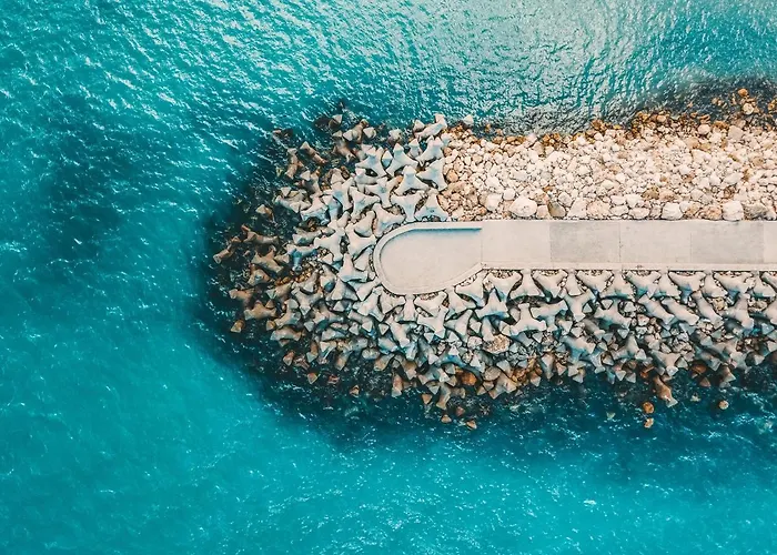 Solis M - Cosy Old Town Home With Ac Near The Beach And Harbour Private Entrance Nyaraló Konstanca