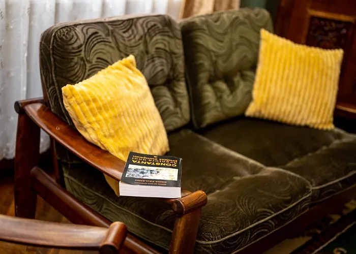 Nyaraló Solis M - Cosy Old Town Home With Ac Near The Beach And Harbour Private Entrance Konstanca