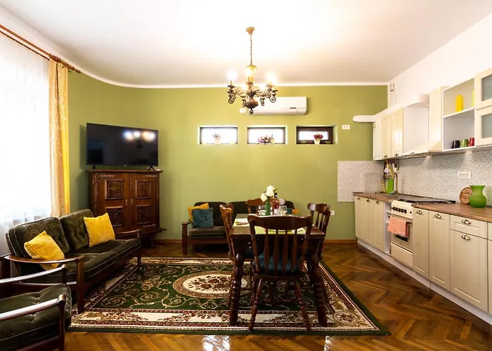 Solis M - Cosy Old Town Home With Ac Near The Beach And Harbour Private Entrance * Konstanca